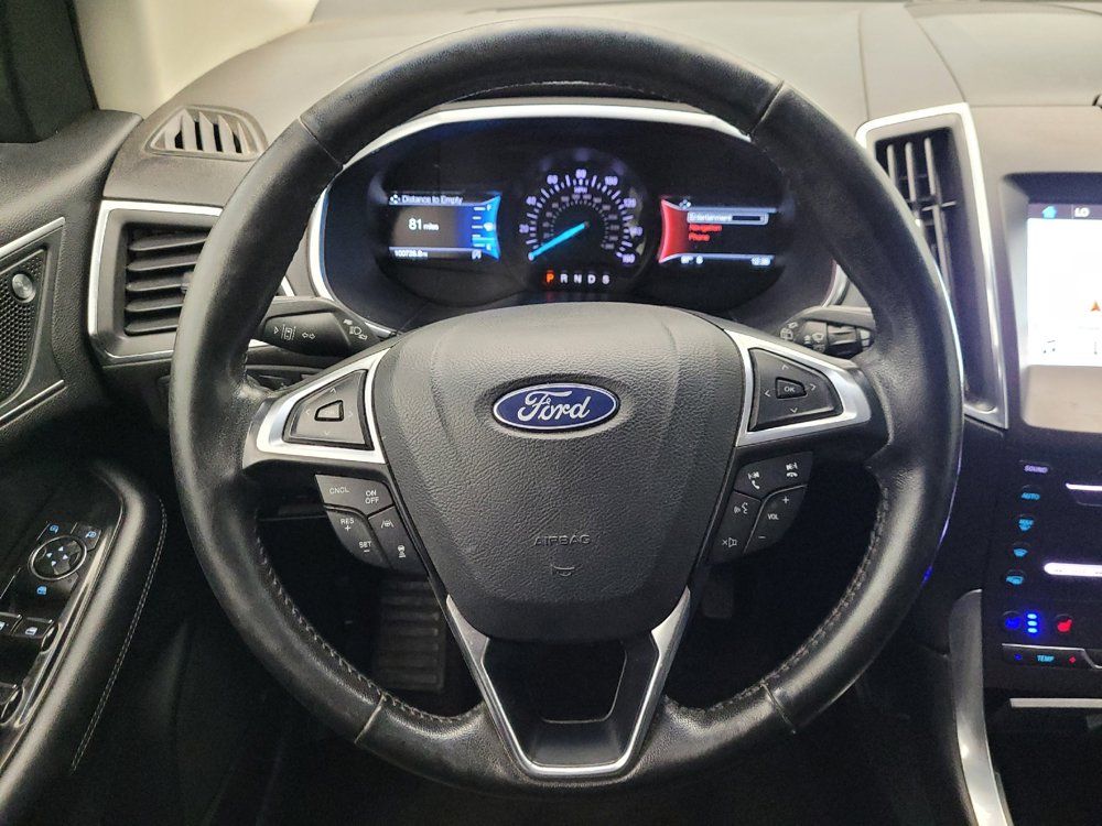 Used 2019 Ford Edge Titanium w/ Equipment Group 301A FWD image 22