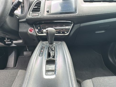 Used 2019 Honda HR-V EX image 22