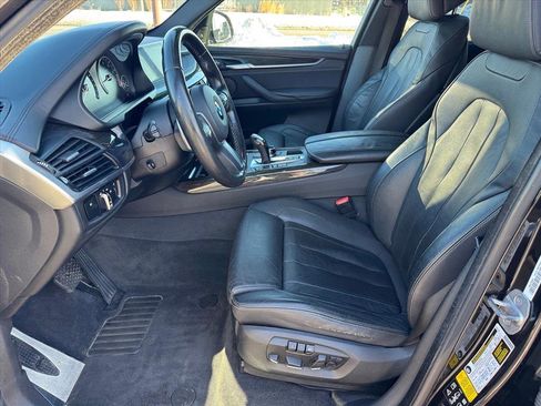 Used 2017 BMW X5 xDrive50i image 8