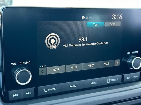 Certified 2025 Honda Accord LX image 16