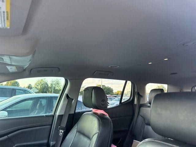 Used 2019 GMC Acadia SLT FWD image 25