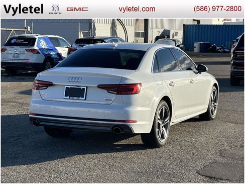 Used 2018 Audi A4 2.0T Premium Plus image 3