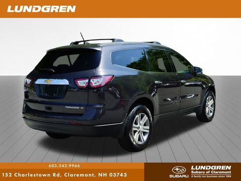 Used 2015 Chevrolet Traverse LT w/ Traveler's Package FWD image 3