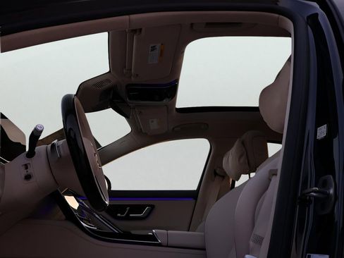 New 2026 Mercedes-Benz S 580 4MATIC Sedan image 38