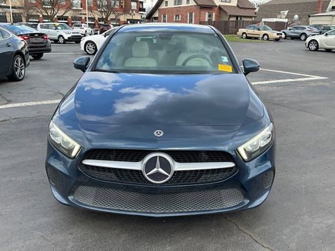 Used 2020 Mercedes-Benz A 220 image 2