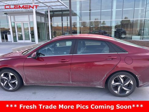 Used 2023 Hyundai Elantra Limited image 1