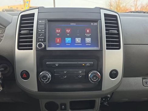 Used 2019 Nissan Frontier S image 22