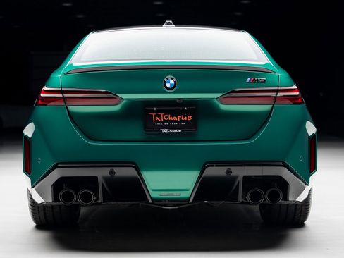 Used 2025 BMW M5 w/ Carbon Package image 28