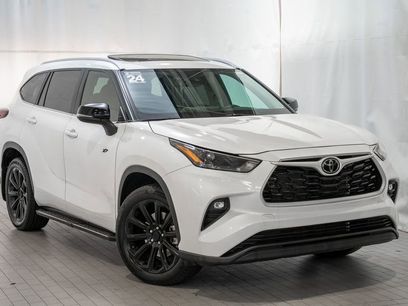 Used 2024 Toyota Highlander XLE