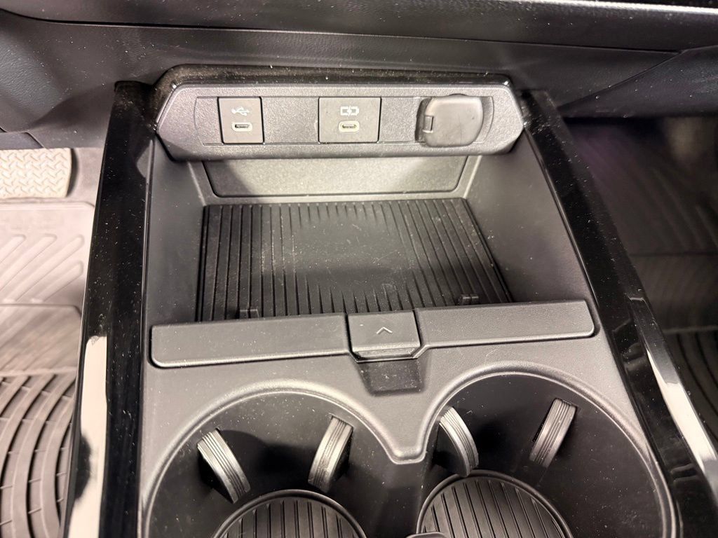 Certified 2024 Toyota Prius Prime Premium w/ Advanced Technology Package FWD image 26