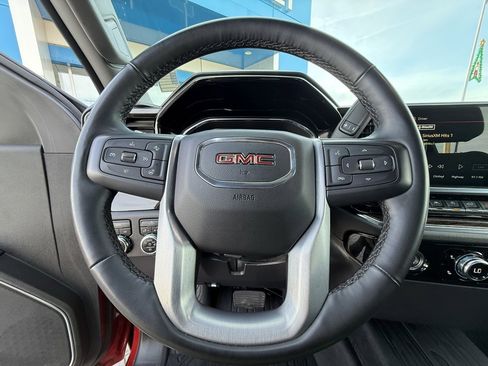 Used 2024 GMC Sierra 1500 Elevation image 16