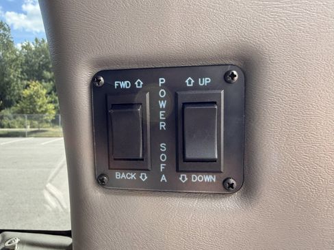 Used 2019 GMC Savana 2500 image 10