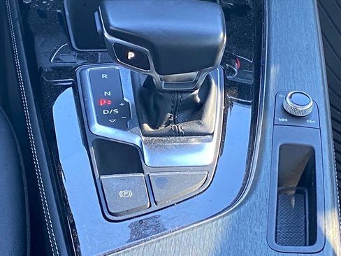 Used 2023 Audi A4 2.0T Premium Plus w/ Premium Plus Package image 9