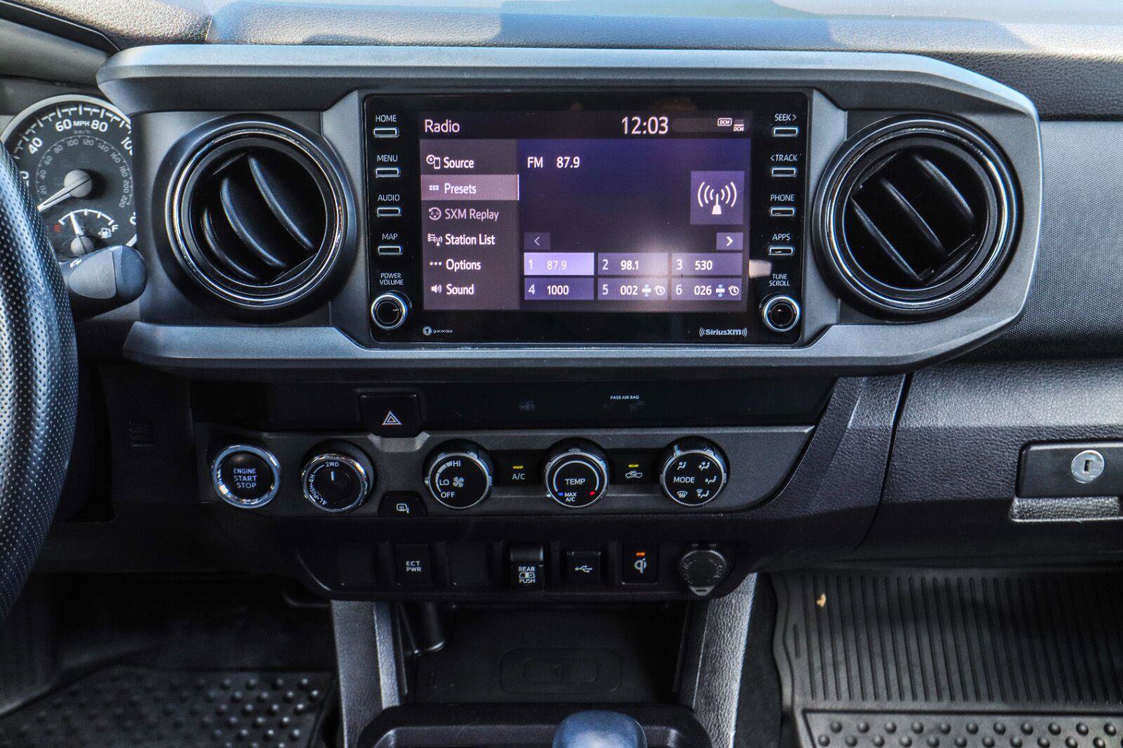 Used 2020 Toyota Tacoma TRD Off-Road AWD/4WD image 28