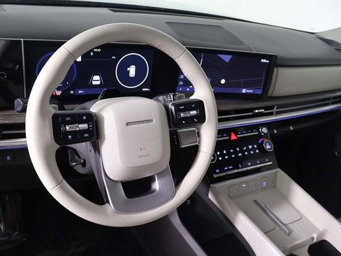 Certified 2024 Hyundai Santa Fe Limited image 32