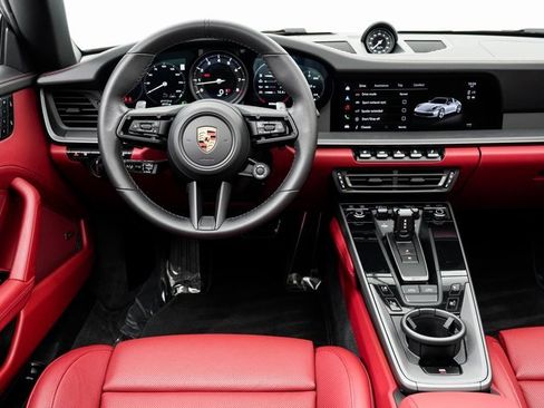 Used 2024 Porsche 911 Targa 4S image 18