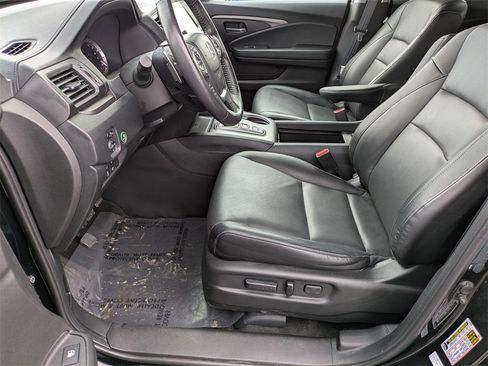 Used 2023 Honda Ridgeline RTL-E image 13