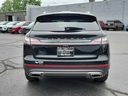 Certified 2023 Lincoln Nautilus Reserve w/ Monochromatic Package AWD/4WD image 5