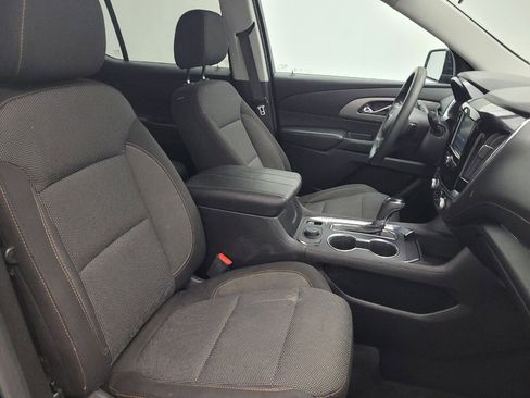 Used 2018 Chevrolet Traverse LS AWD/4WD image 21