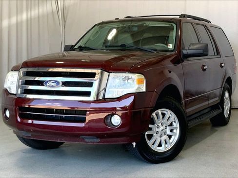 Used 2011 Ford Expedition XLT w/ Leather Seating Pkg RWD image 12
