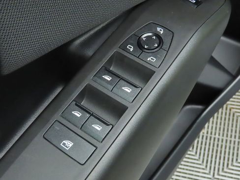 Certified 2025 BMW X3 xDrive30i w/ Premium Package image 24