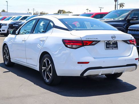 Used 2024 Nissan Sentra SV FWD image 6
