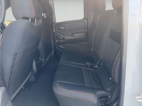 Used 2024 Nissan Frontier Pro-X w/ Pro Convenience Package image 13