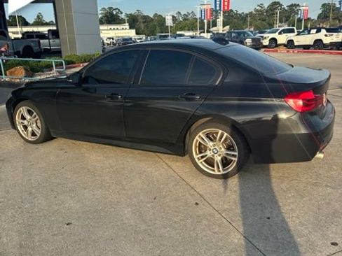 Used 2018 BMW 340i Sedan RWD image 5
