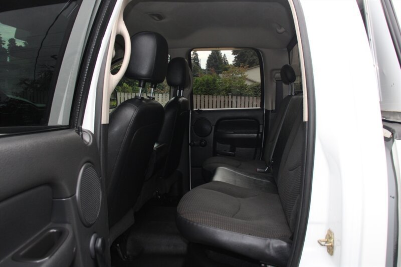 Used 2005 Dodge Ram 2500 Truck ST w/ Trailer Tow Group AWD/4WD image 15