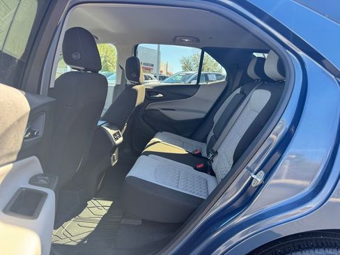 Used 2024 Chevrolet Equinox LS w/ LS Convenience Package image 11