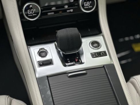 New 2026 Jaguar F-PACE R-Dynamic S image 32