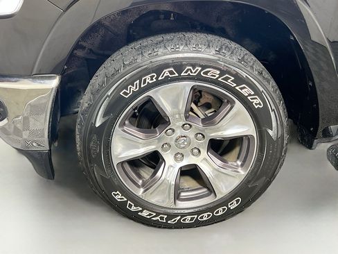 Used 2020 RAM 1500 Laramie image 13