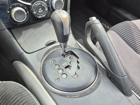 Used 2006 MAZDA RX-8 w/ Sport Pkg RWD image 18