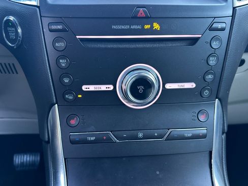 Used 2019 Ford Edge Titanium w/ Cold Weather Package image 24