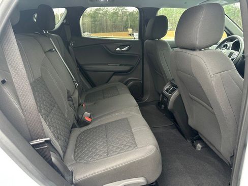 Used 2022 Chevrolet Blazer LT image 12