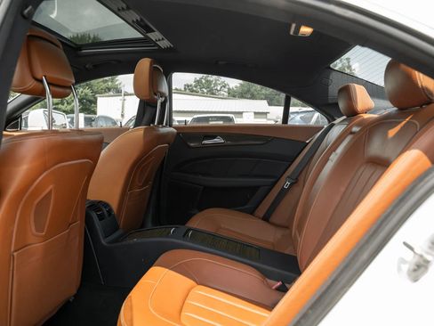 Used 2015 Mercedes-Benz CLS 400 4MATIC w/ Premium 1 Package image 7