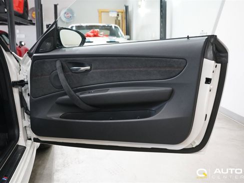 Used 2011 BMW 1 Series M image 13