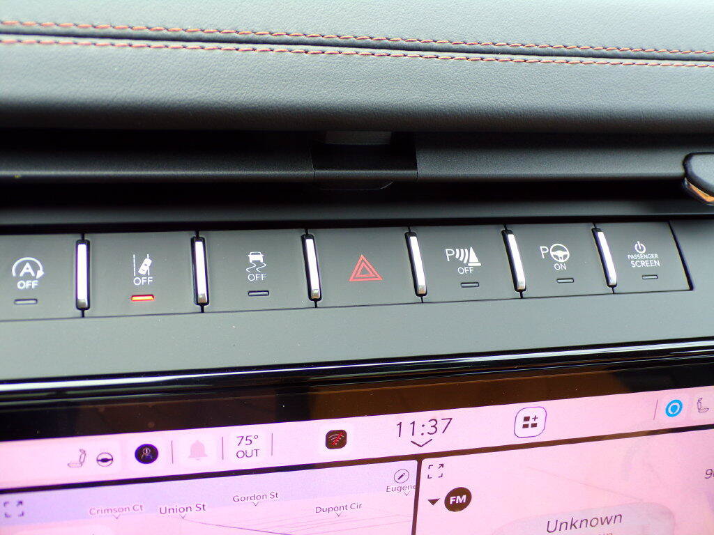 New 2027 Jeep Grand Cherokee Summit AWD/4WD image 24