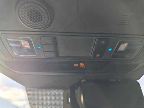 Used 2021 Ford Bronco Badlands image 37