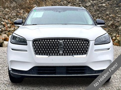 Used 2021 Lincoln Corsair AWD w/ Premium Package image 3