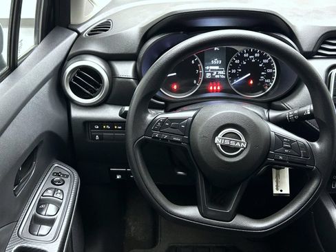 Used 2025 Nissan Versa S w/ Trunk Package FWD image 12