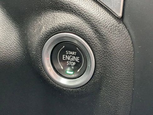 Used 2022 GMC Sierra 1500 SLT w/ SLT Premium Package image 6