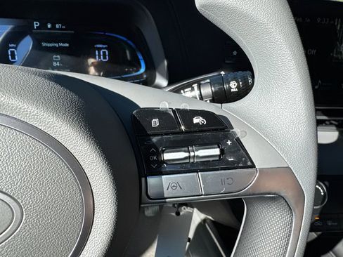 New 2026 Hyundai Elantra SE FWD image 15
