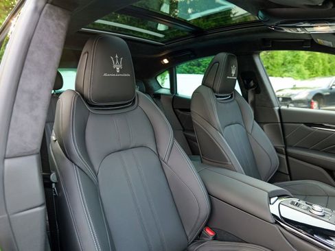 New 2023 Maserati Levante Modena AWD/4WD image 40