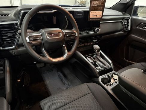 New 2026 GMC Canyon Elevation w/ Convenience Package image 6