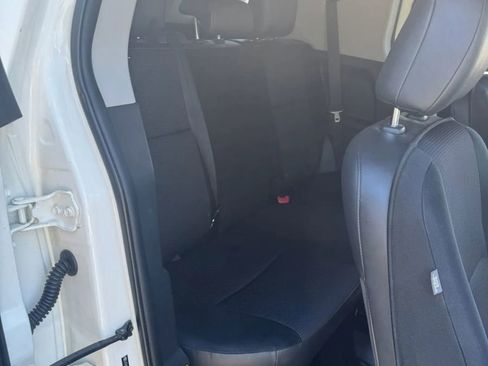 Used 2012 Toyota FJ Cruiser 4WD w/ Upgrade Pkg image 15