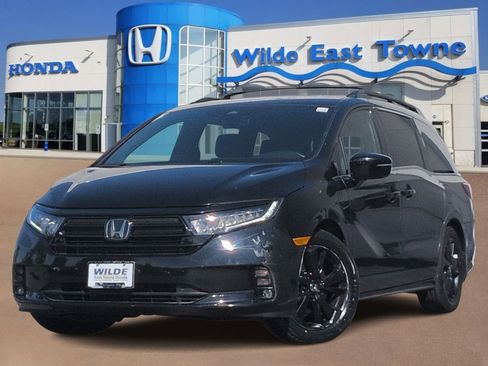 Certified 2023 Honda Odyssey Sport image 1