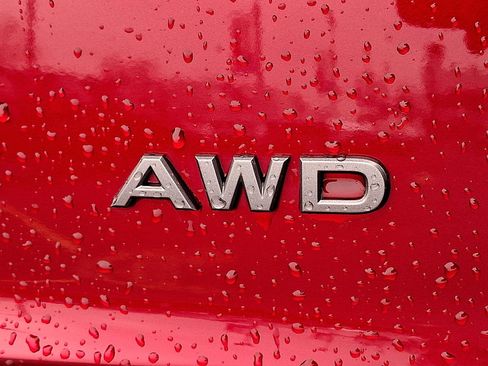 Used 2025 Nissan Rogue SV image 31