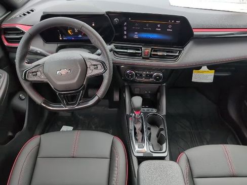 New 2026 Chevrolet TrailBlazer RS w/ Convenience Package FWD image 4