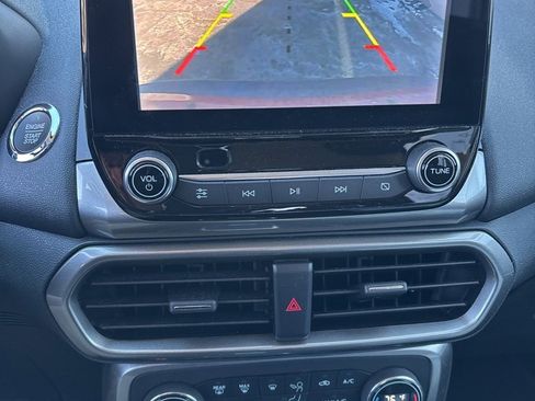 Used 2020 Ford EcoSport SE image 13